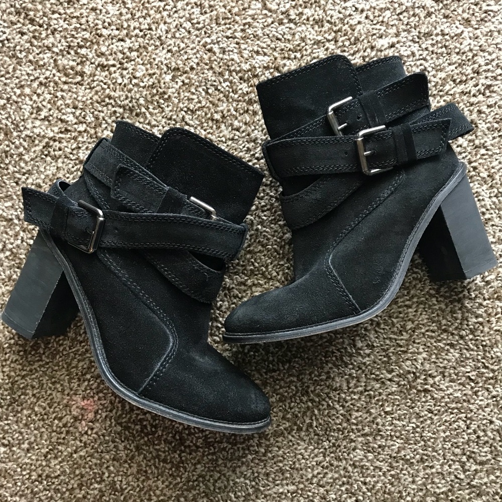 PRICE REDUCED!! Zara Leather Booties- Size 36